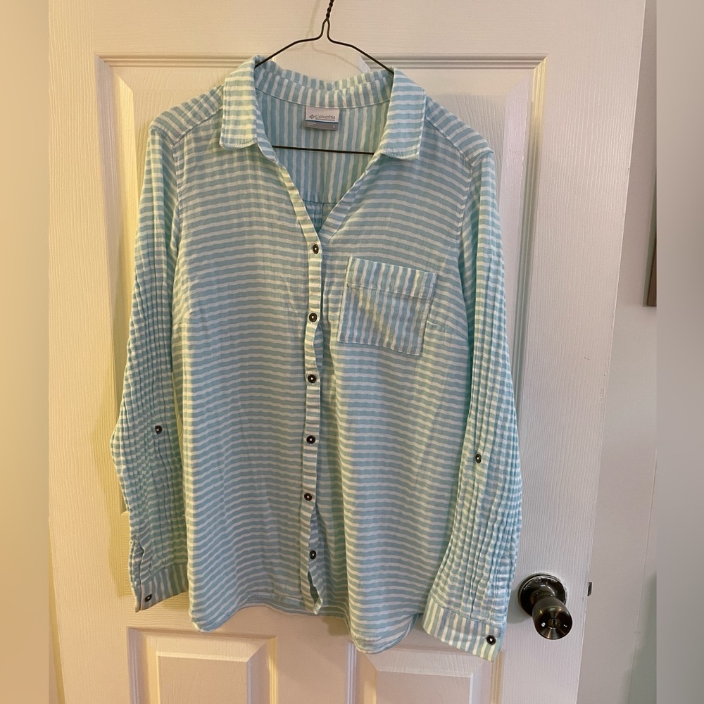 Columbia Light Blue Stripe Long Sleeve Shirt L